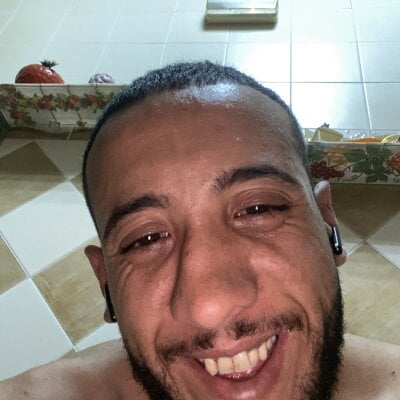 Majhoul1996
