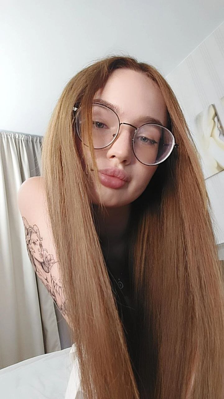 NickyBlousy