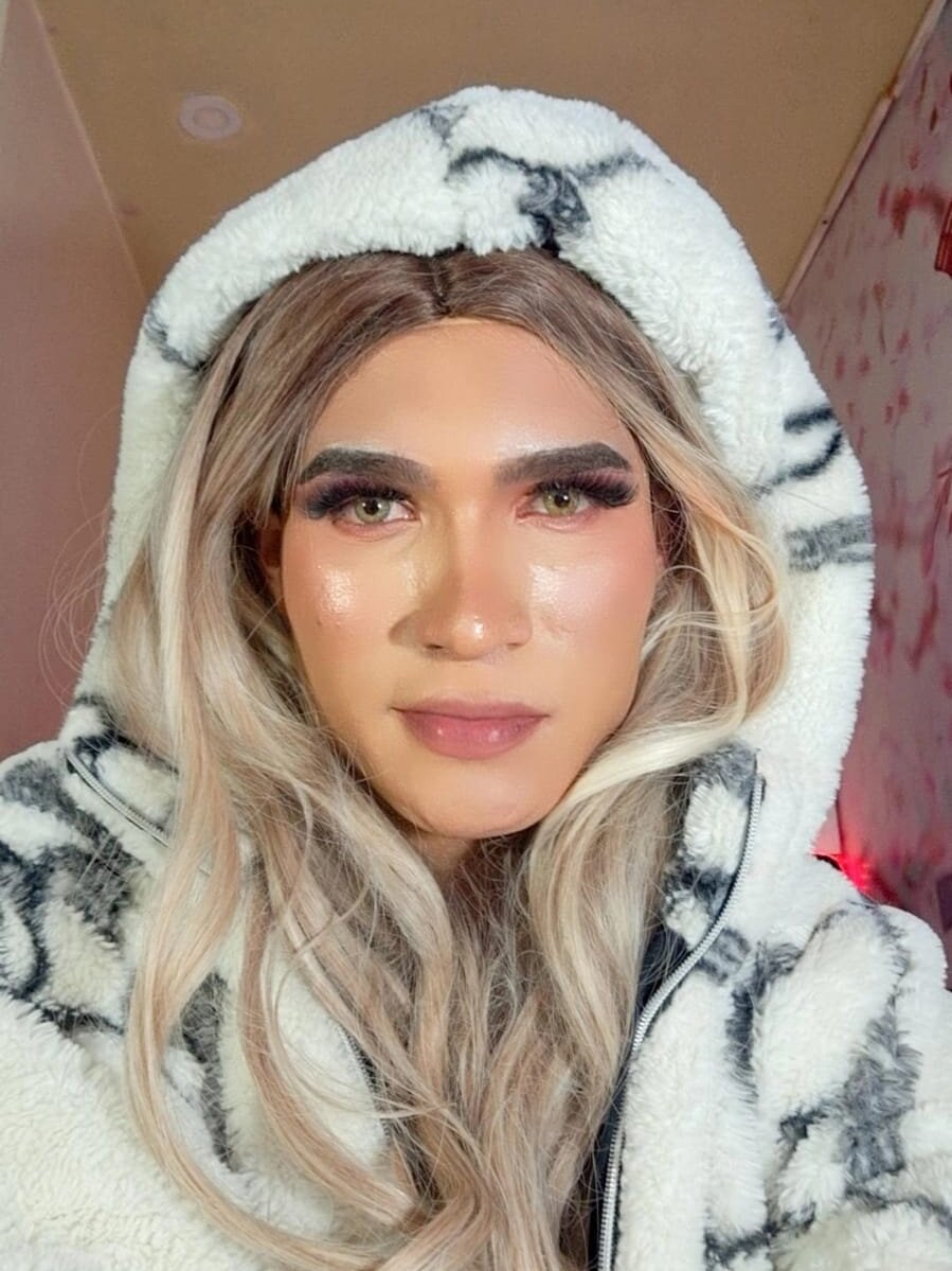 Sue_blue's Offline XXX Chat