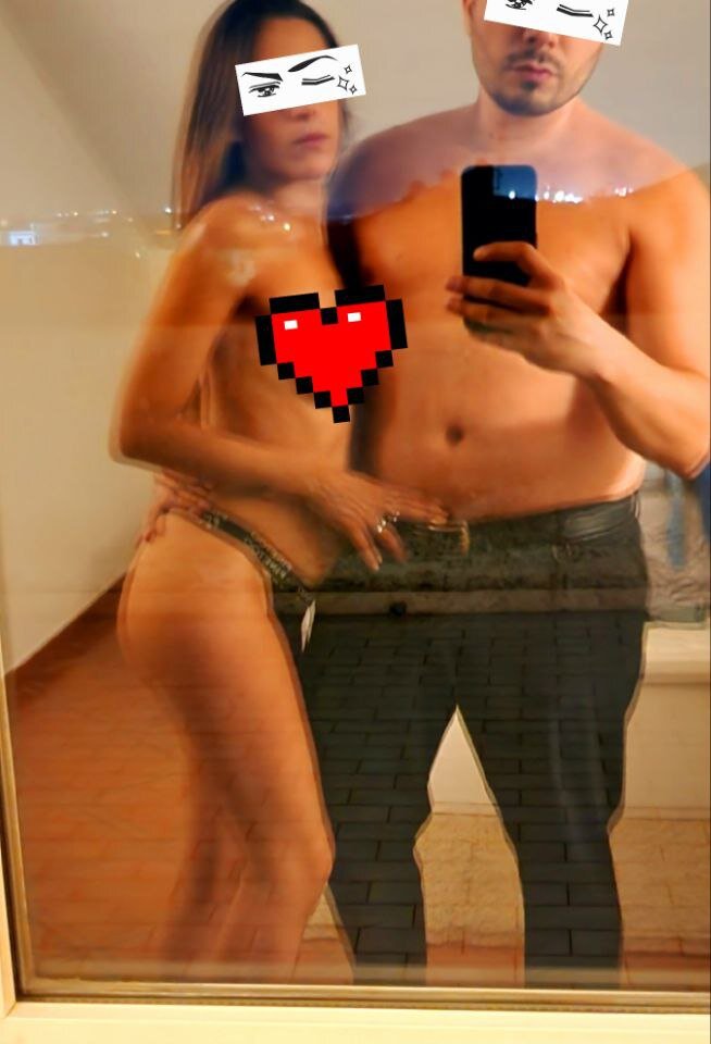 Live sex webcam photo for dansarah #289779062