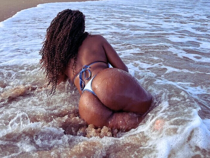 dianagolley420のオフラインXXXチャット