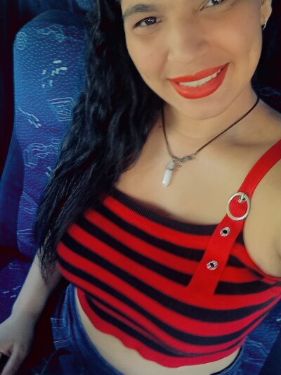 tiffanny_catt from stripchat