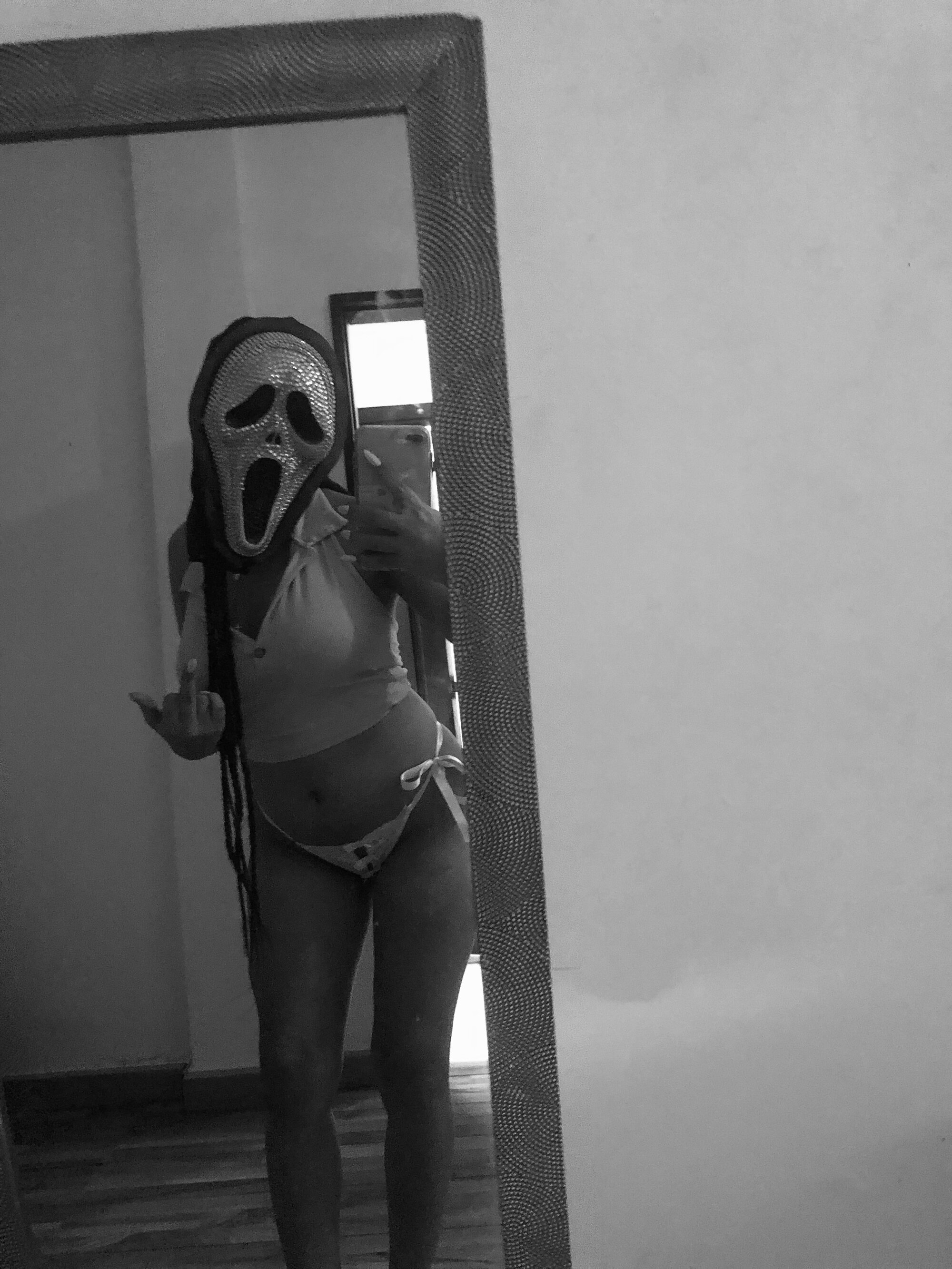 lia_lau4