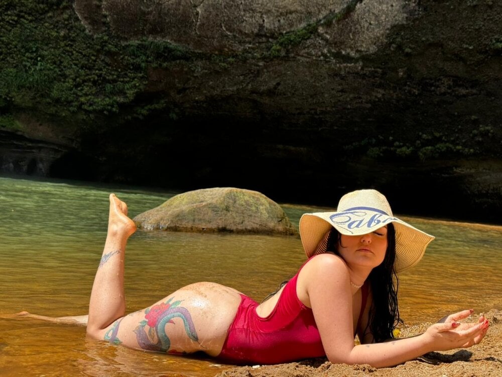Live sex webcam photo for Bonny_petite #289960818