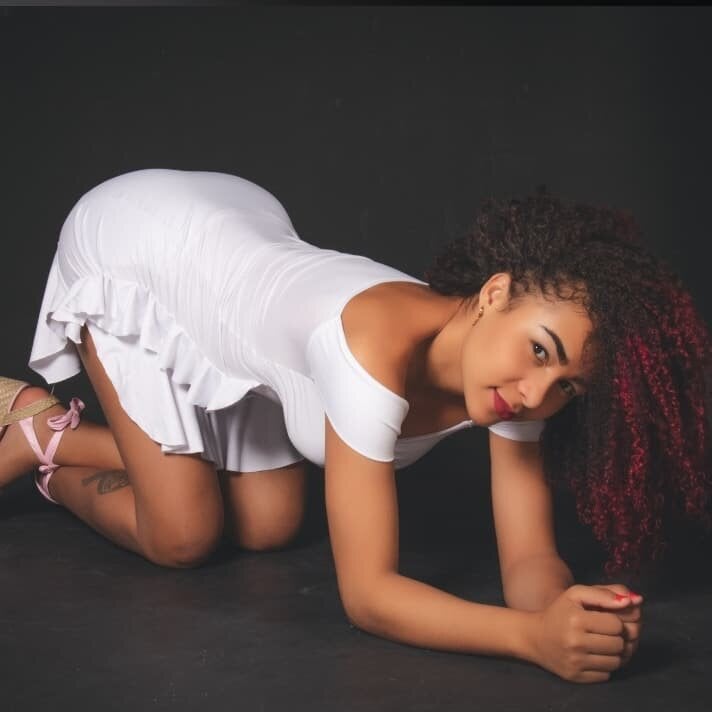 Mia_cartther's Live XXX Chat