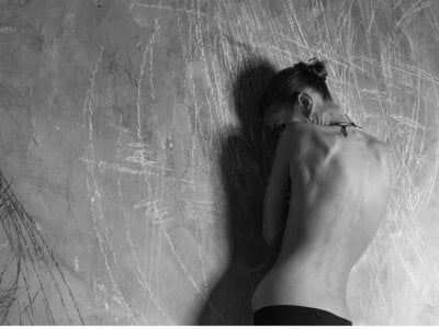 NoNudeElie Female Cheapprivatesmilfs Nude Cam