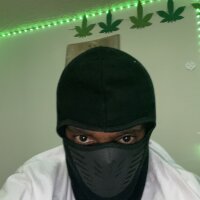 KingSosa2800's Offline Chat Room