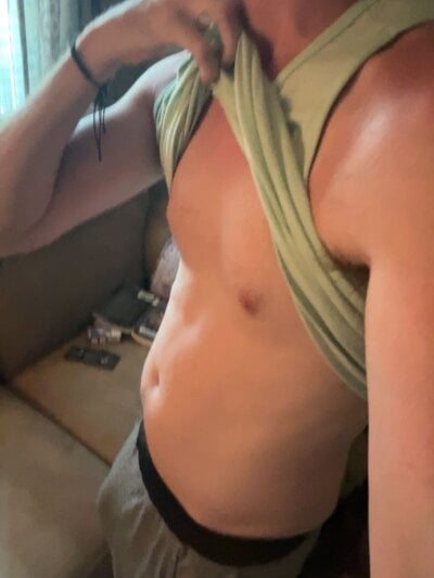starrgazers28 from stripchat