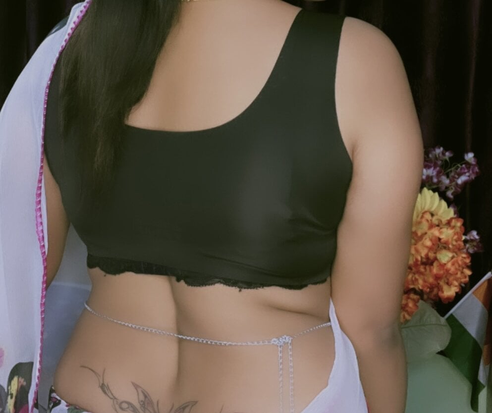 v-hot-sweti from stripchat