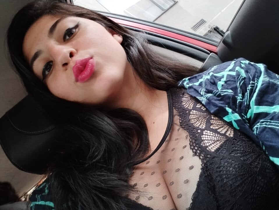 sexcam3d.net aishaahot livesex profile in alice-in-pilafland cams