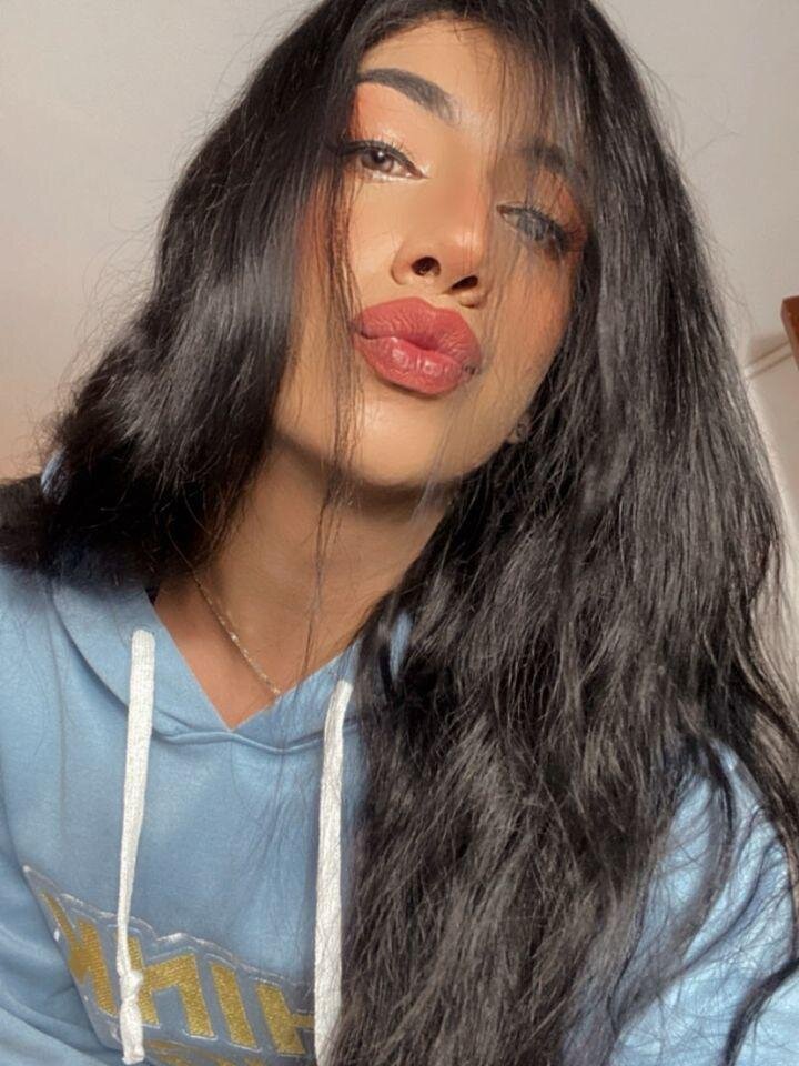 cute_charlotte_ Profile Image