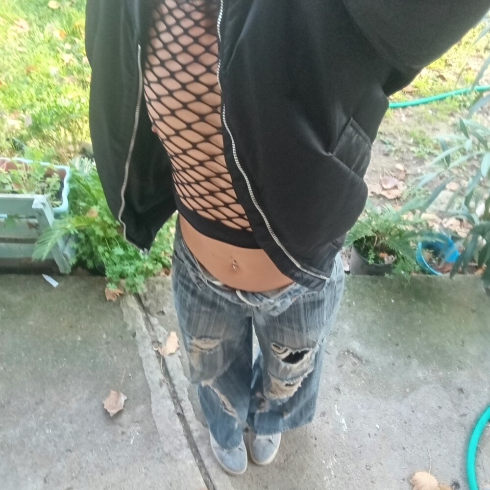 Chat XXX offline de Skinnyshiny_boy