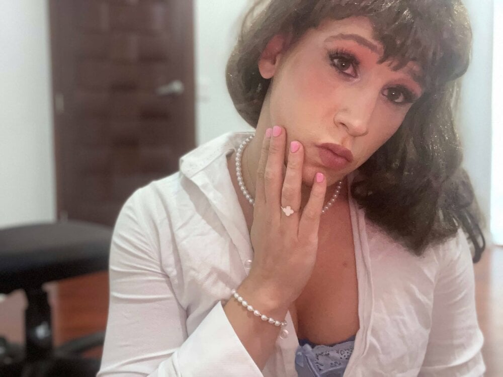 SimplyJessica's Offline XXX Chat