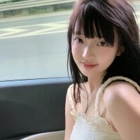 Yumi7-'s Live Sex Cam Show