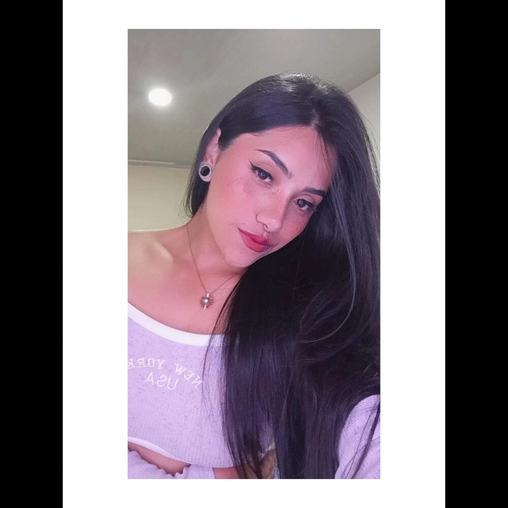 dulce_sex69's chat room