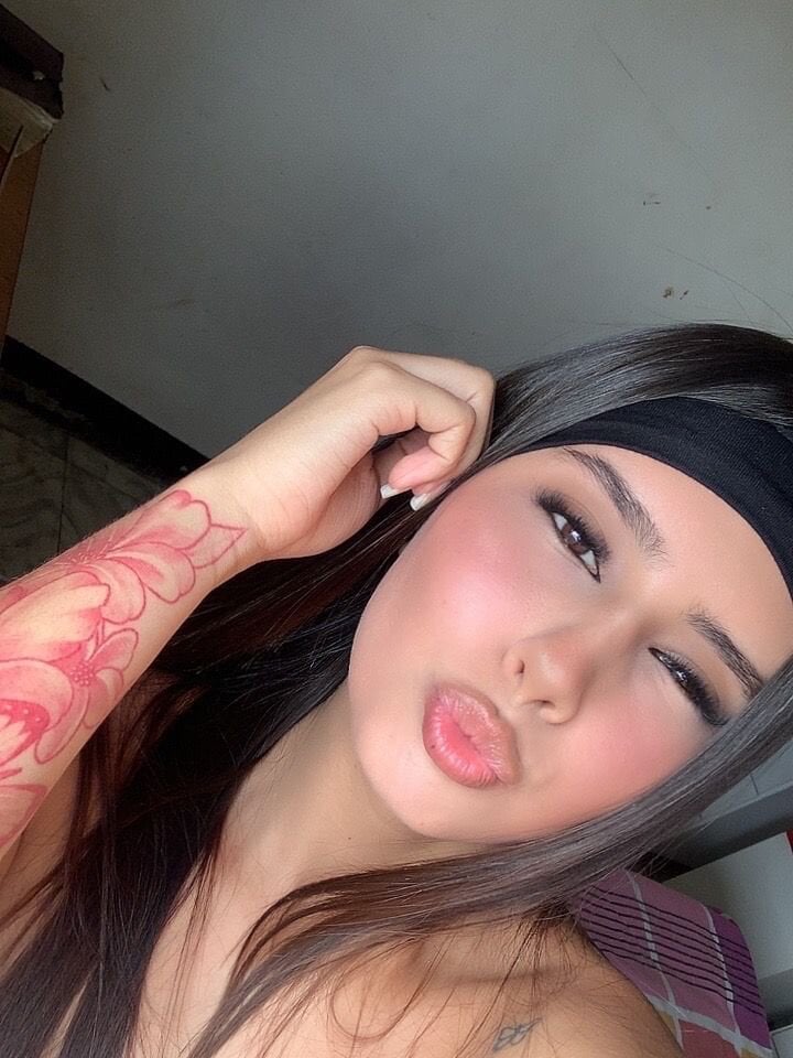 alice_emmett from stripchat