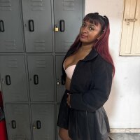 celeste_ebonyy's Offline Chat Room