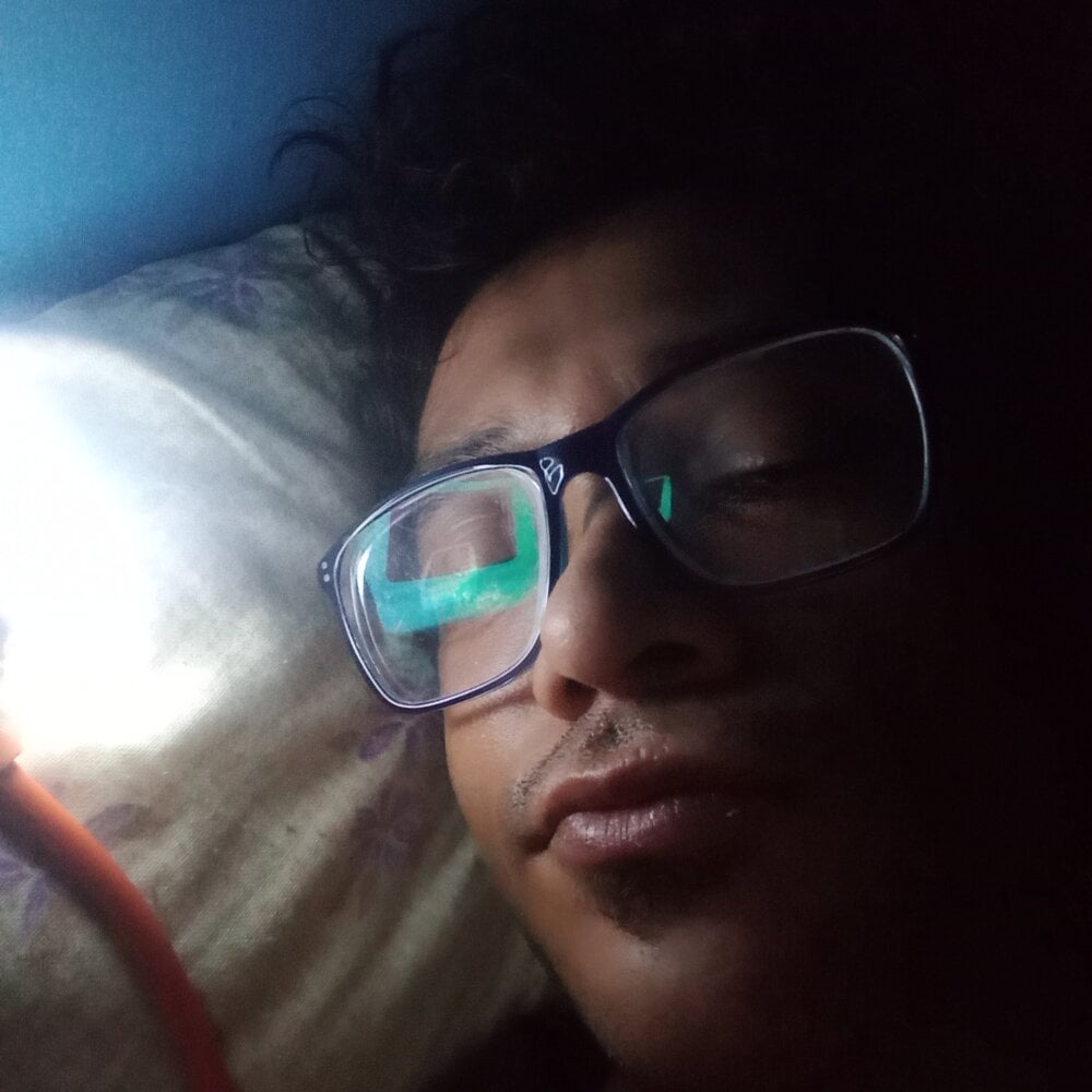 ohyoguirivay's Offline XXX Chat