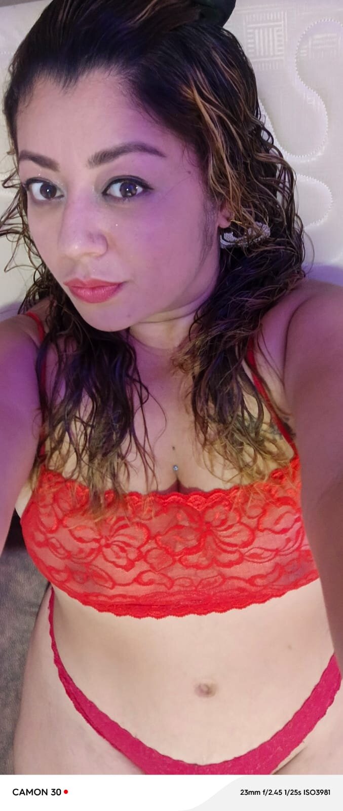 katy_hot37
