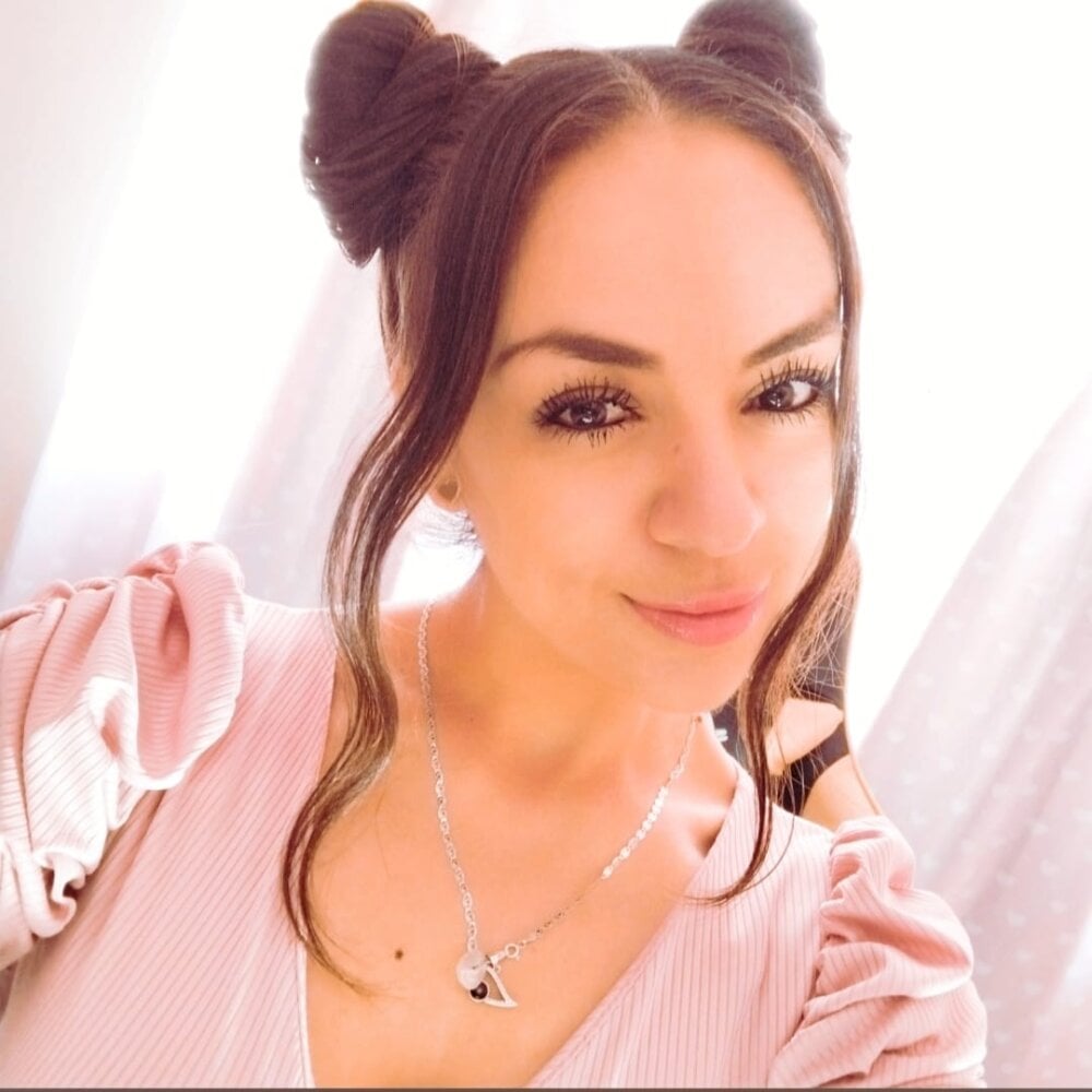 latingoddess_x from stripchat