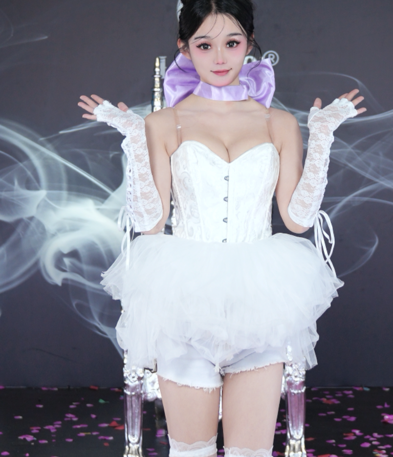 cheapadultsexcams.com dancer_lucky-nini livesex profile in chinese cams