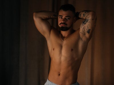 Bruce_Garet Male Spanking XXX Webcam