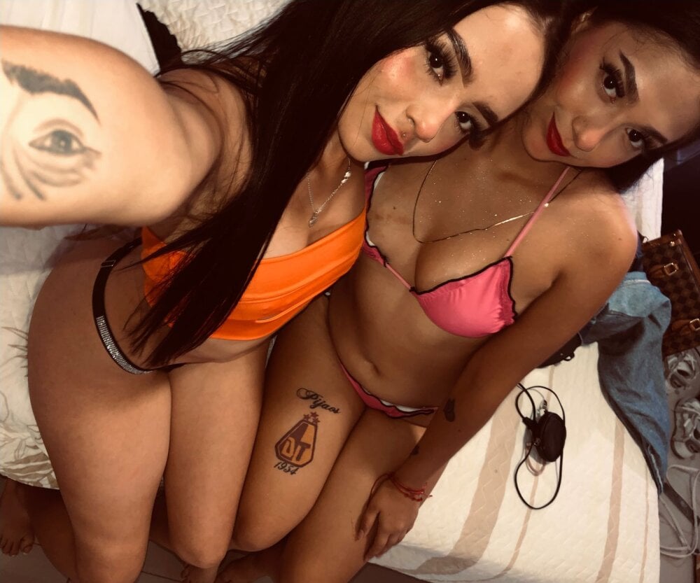 Miaa-and-samantha profile