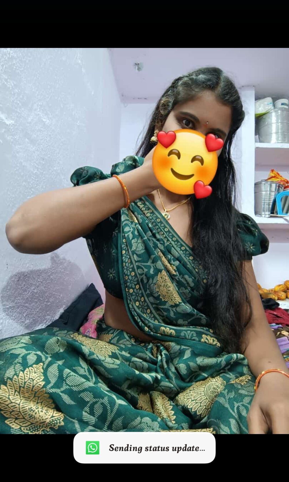 Watch  swapna225 live on cam at StripChat