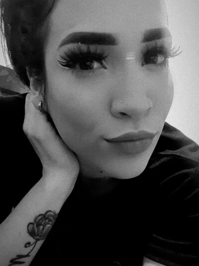 Tessa_young_ 👞 online chat