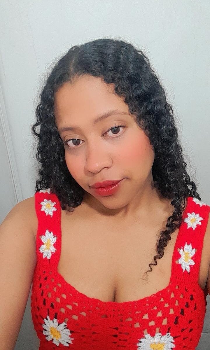 Lolaa_hotts profile