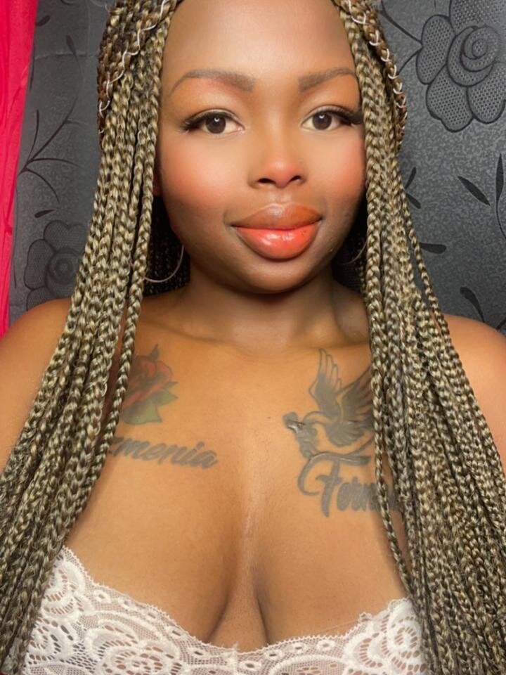 _Zooee's Offline Chat Room