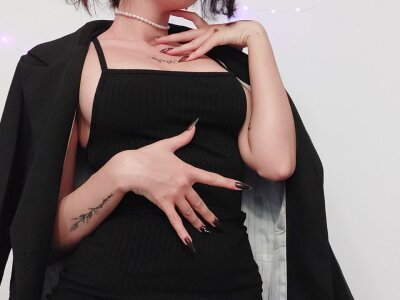 Emmae__ - Girl 