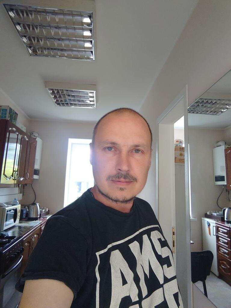 VitaliiL69