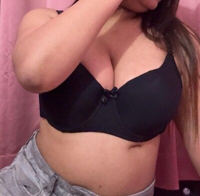 Queen_Pooja7