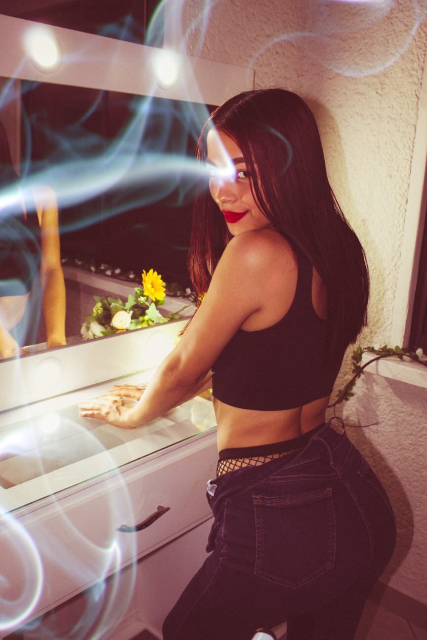 violeth__little