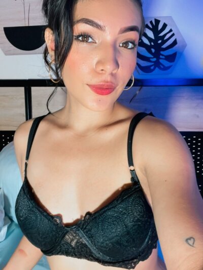 alicialittle 🏊 free webcam