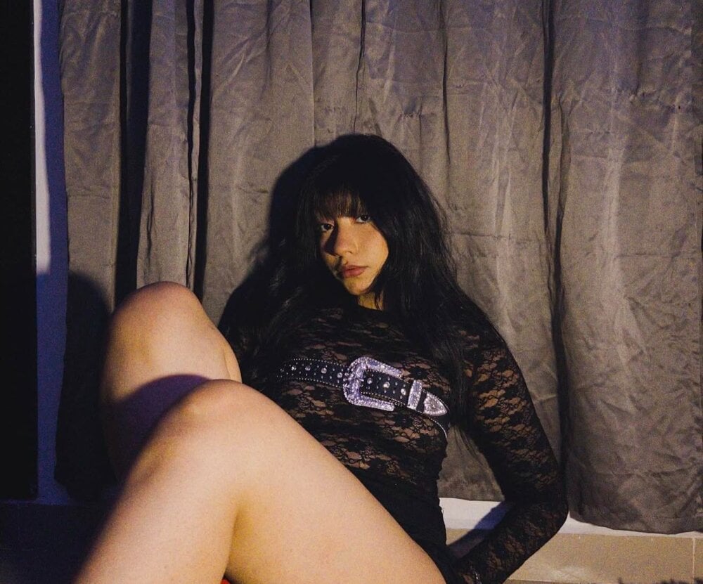 stripchat naomi_amoretti