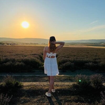 LuxieDelight 🖱 online sex chat