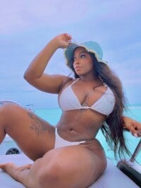 nicoletth18's webcam live show