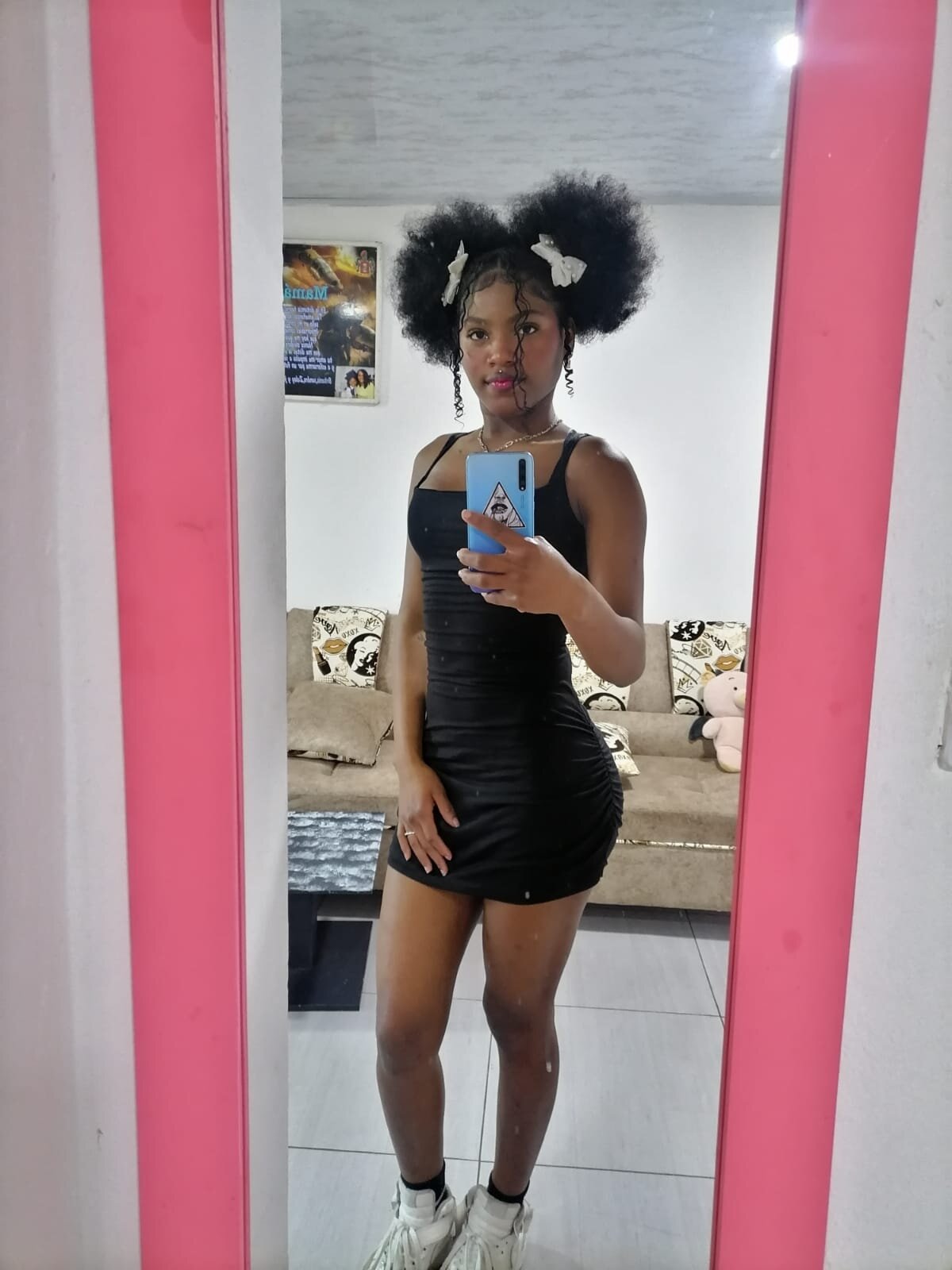 onyx_ebony