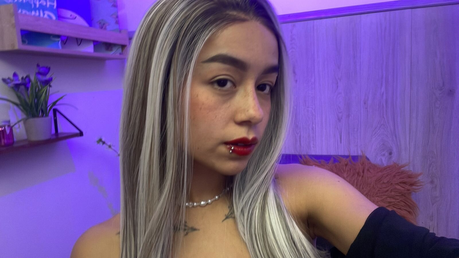 stella_novak