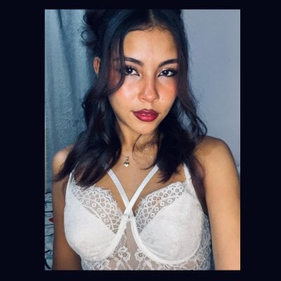 Im_miauhg Female Newcheapestprivates Sex Webcam