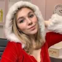 tina_strong's Offline XXX Chat