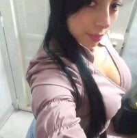 Offline chatovací místnost samantha_bracovich