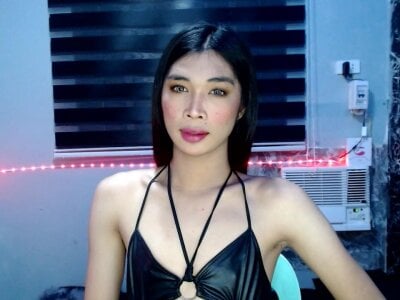 Maria-Moore - Stripchat Teen Pov Blowjob Trans 