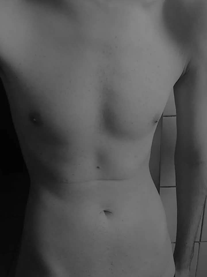 rodrigohuge from stripchat