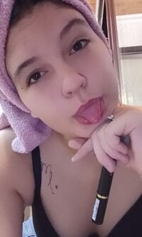 Little__kitttyy_'s webcam live show