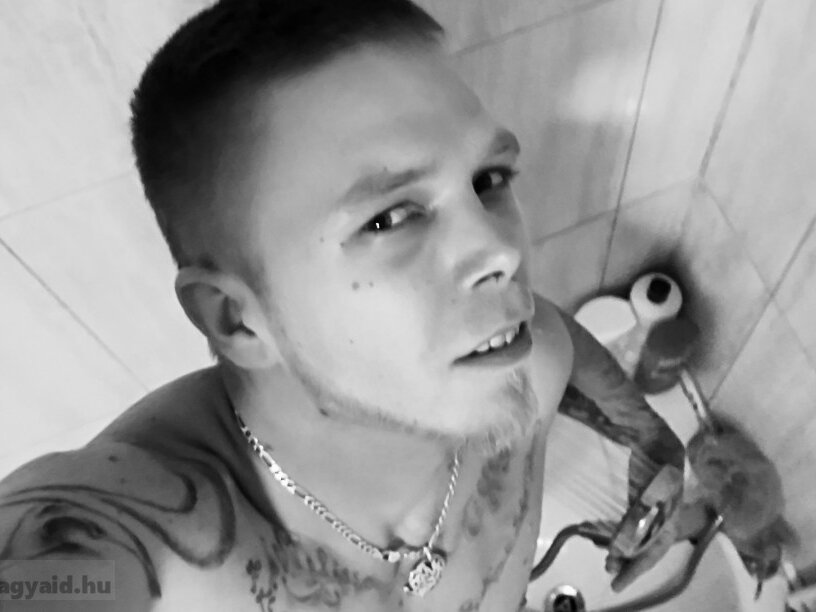 boybii69's Offline XXX Chat