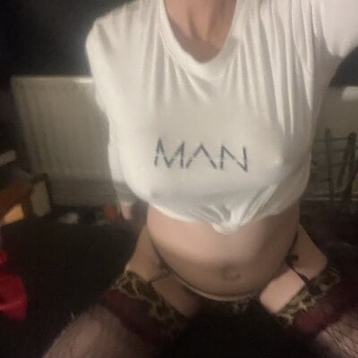 Hornysissy73