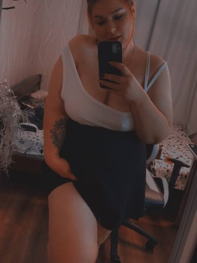 strip chat adult BettyDark